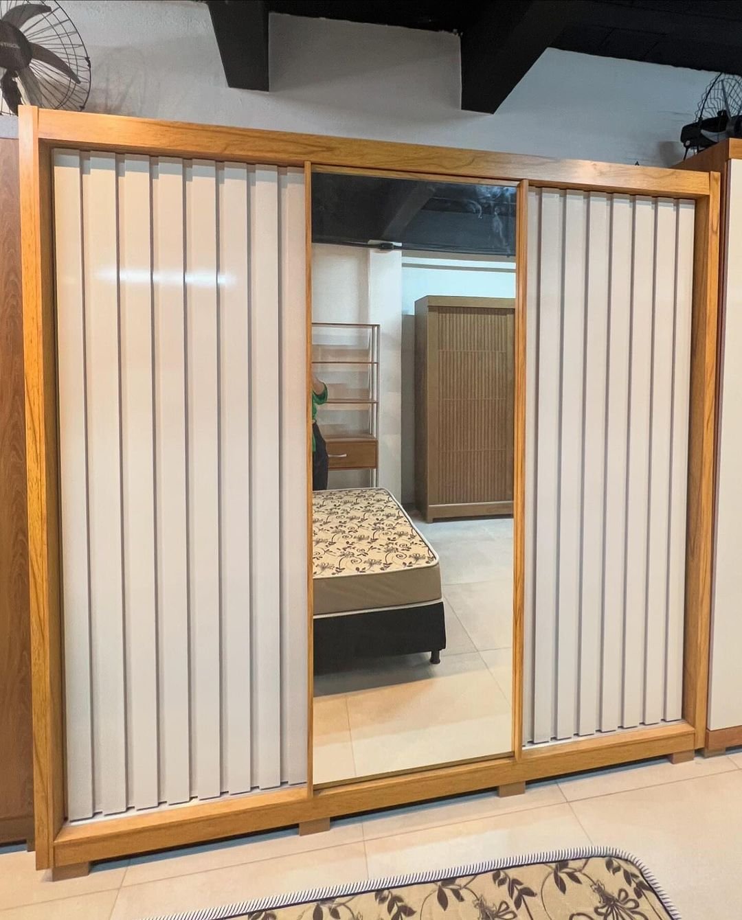 Guarda-Roupa Teresópolis 2,25 m Cinamono/Areia - RUD RACK - Imagem 2