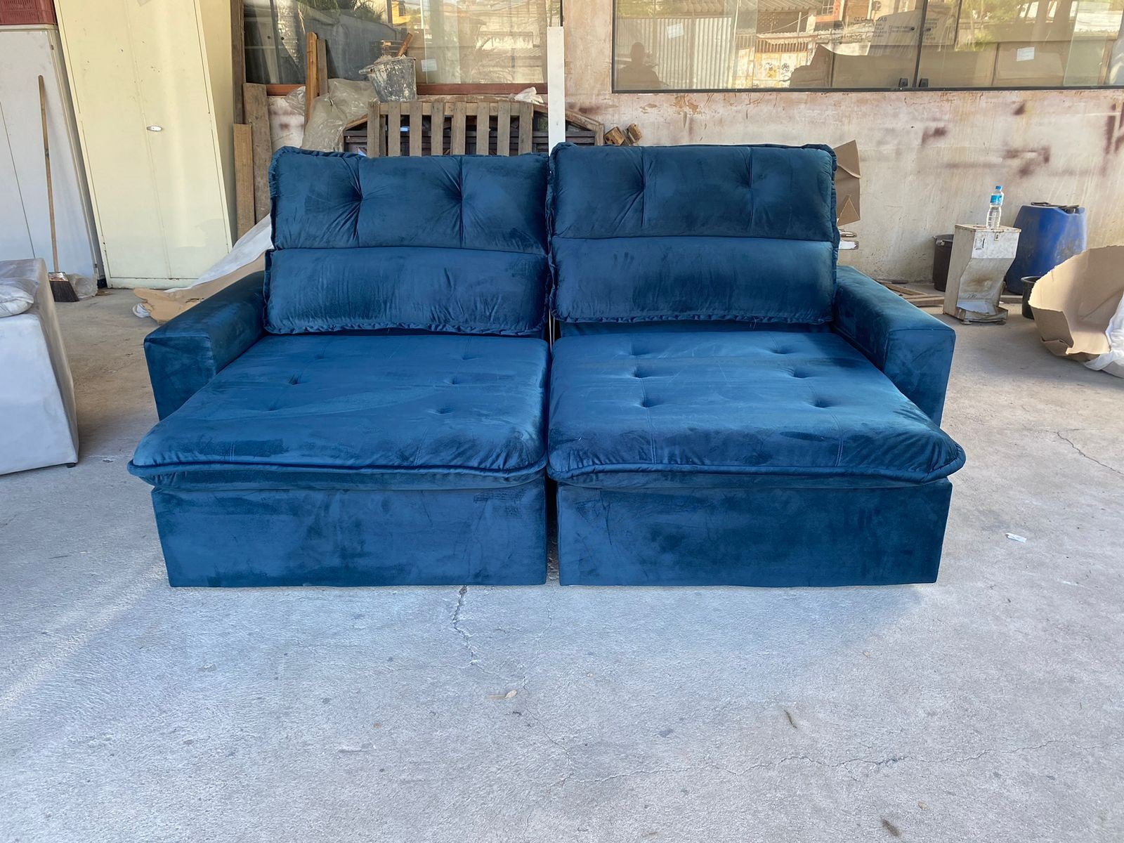 Sofá Retrátil e Reclinável Pequim 2,40 m Azul 404 - KASA COMIGO - Imagem 5