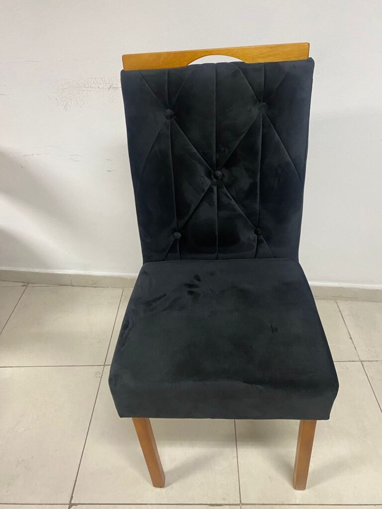 Mesa Salinas/Helô/Los Angeles 120 Cinamomo/Off White com 4 Cadeiras Yasmim Veludo Preto – CEL MÓVEIS + KM DECOR - Imagem 2