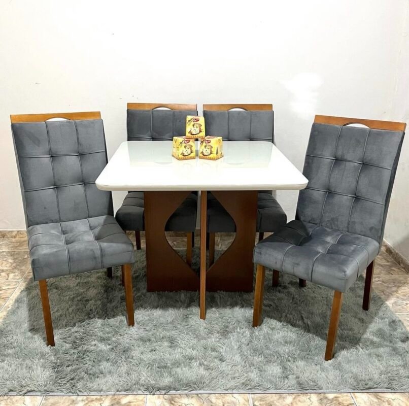 Mesa Madri 120×80 Cinamono/Off White com 4 Cadeiras Sophia/Capri Veludo Grafite – MINASPLAC + WM DECOR