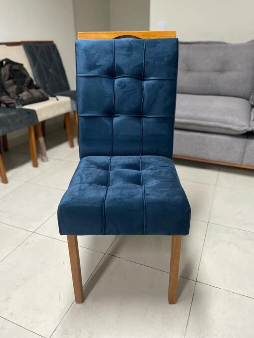 Mesa Classic 160 Cinamomo/Off White com 6 Cadeiras Sophia Mel/Veludo Azul – CEL MÓVEIS + WM DECOR - Imagem 2