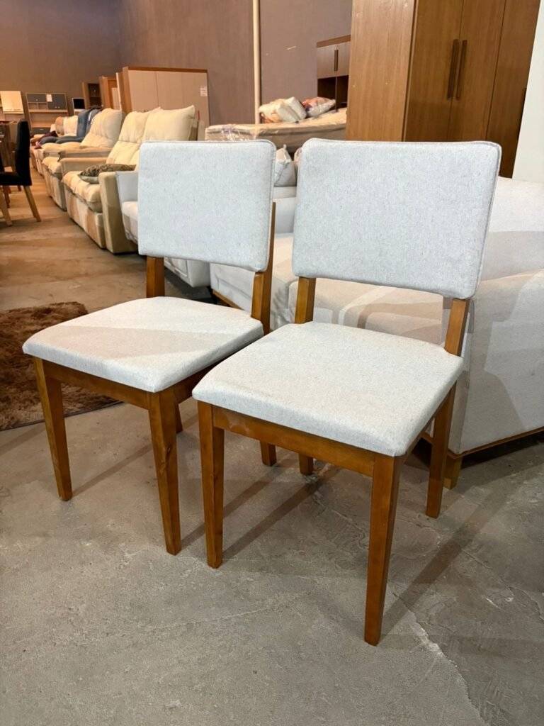 Mesa Salinas/Helô/Los Angeles 90 Cinamomo/Off White com 4 Cadeiras Pérola Linho Cinza Prata – CEL MÓVEIS + DOBUÊ MOVELARIA - Imagem 2