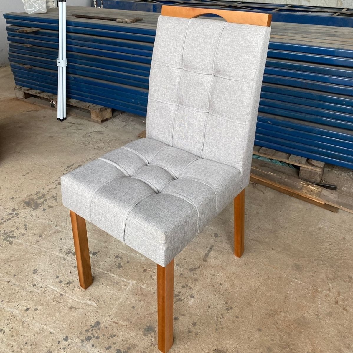 Mesa Atlas Mel/Off White Canto Copo 160×80 com 6 Cadeiras Sophia Linho Cinza Prata 206 – ART ASSENTOS + WM DECOR - Imagem 2