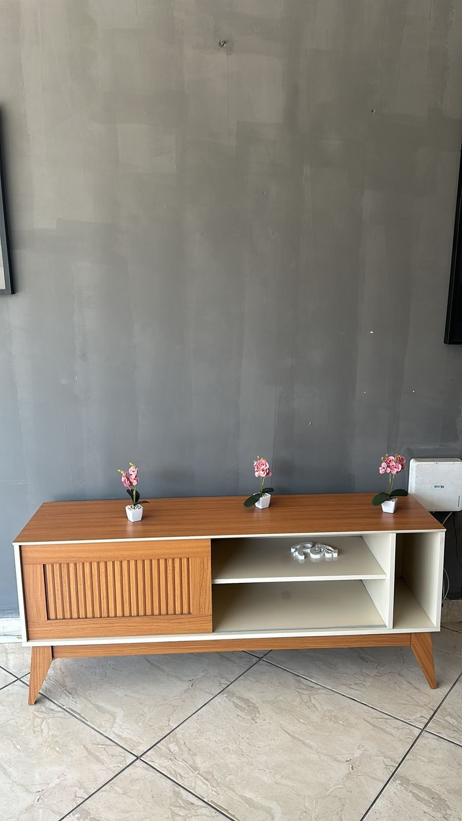 Rack até 55" Aruba Off White/Cedro - EDN MÓVEIS - Imagem 6