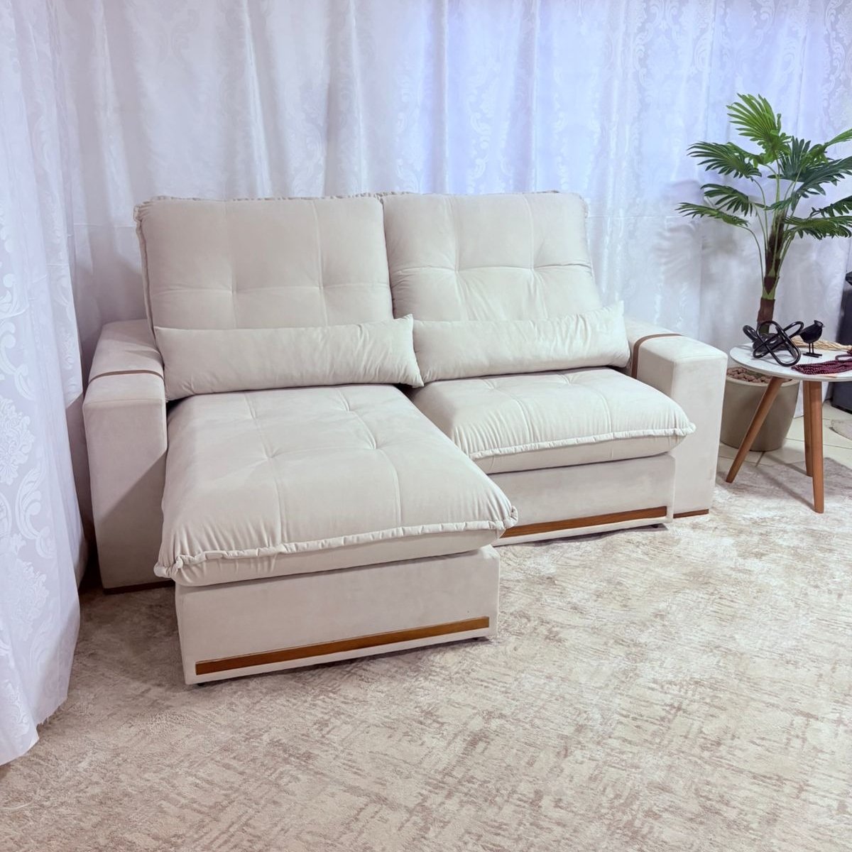 Sofá Retrátil e Reclinável Hórus 2,00 m Veludo Bege 106 - ZARAT ESTOFADOS - Imagem 3