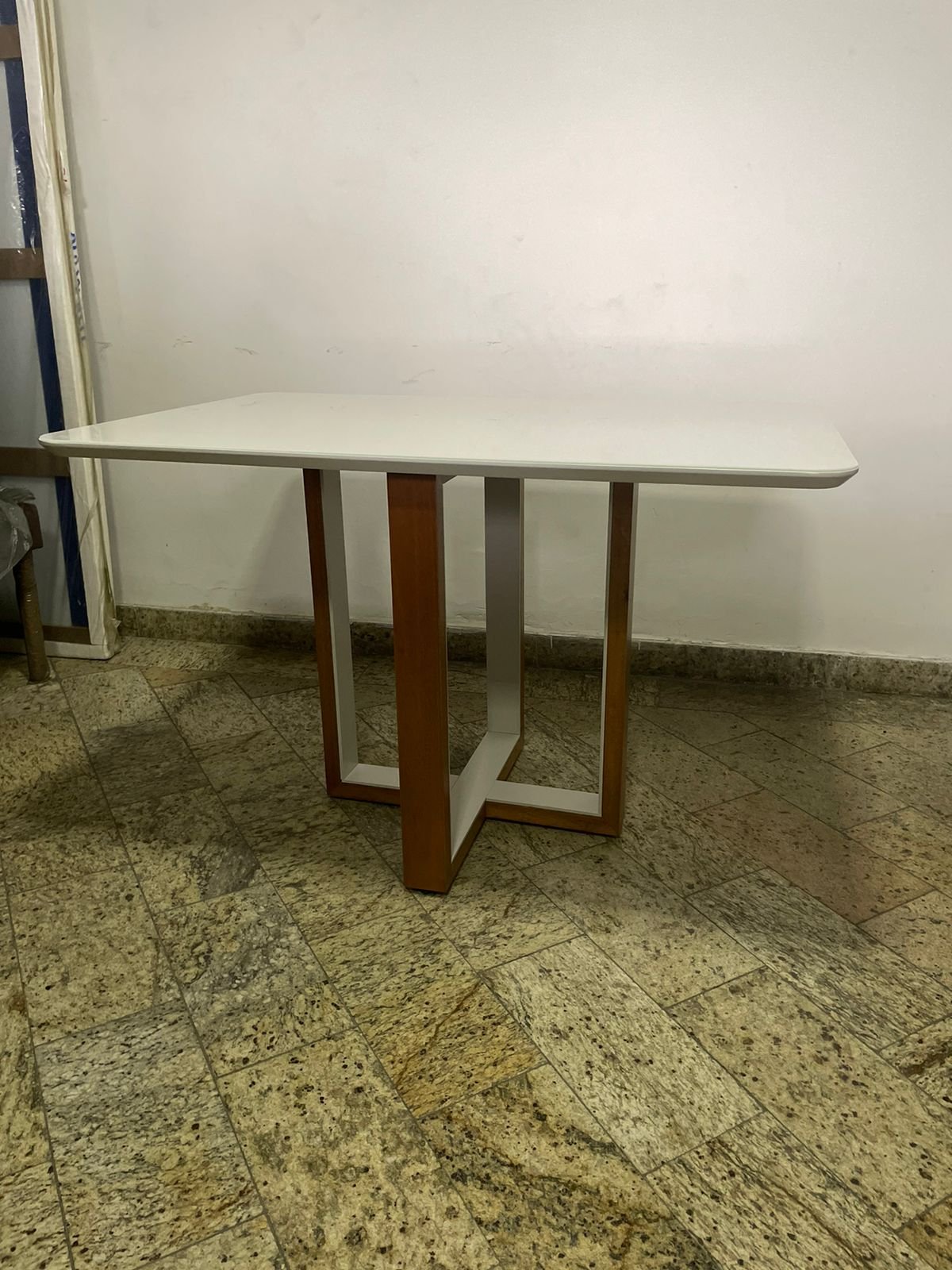 Mesa Atlas Mel/Off White Canto Copo 120x80 - ART ASSENTOS - Imagem 3