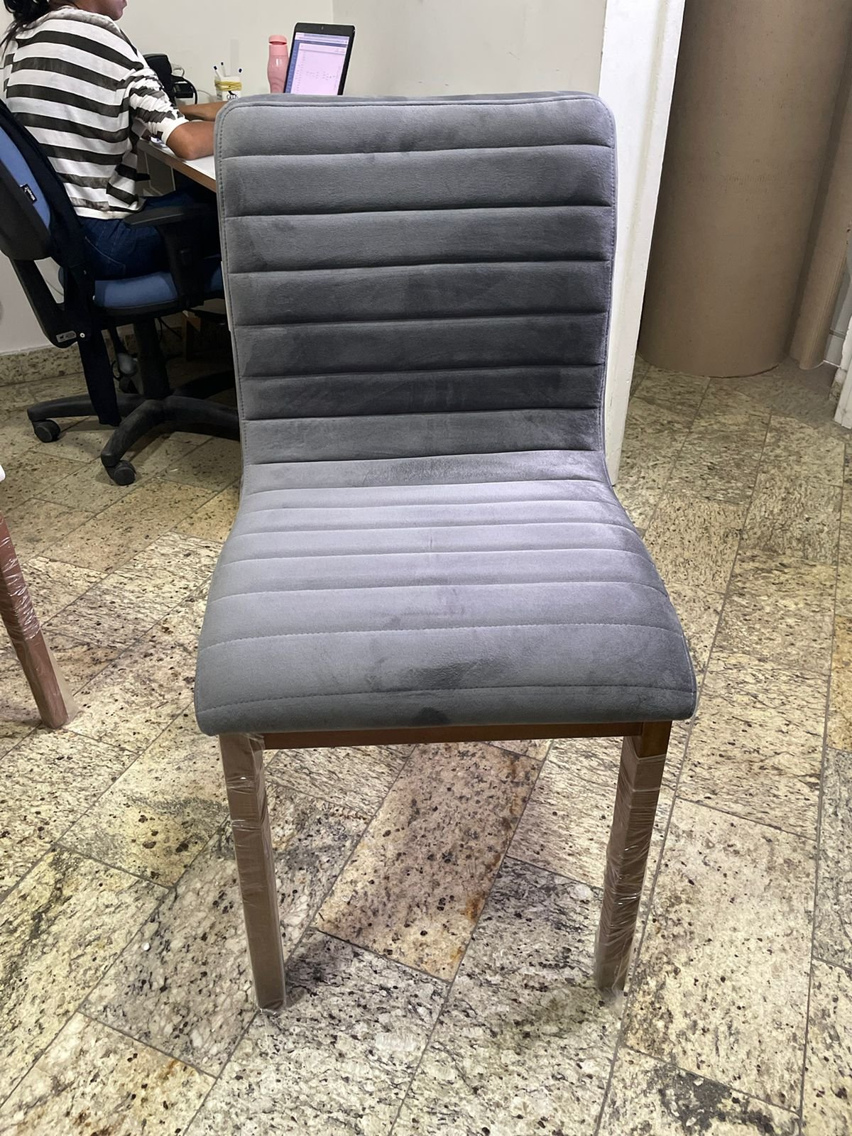 Kit 2 Cadeiras Petra Mel/Cinza Grafite - ART ASSENTOS - Imagem 3