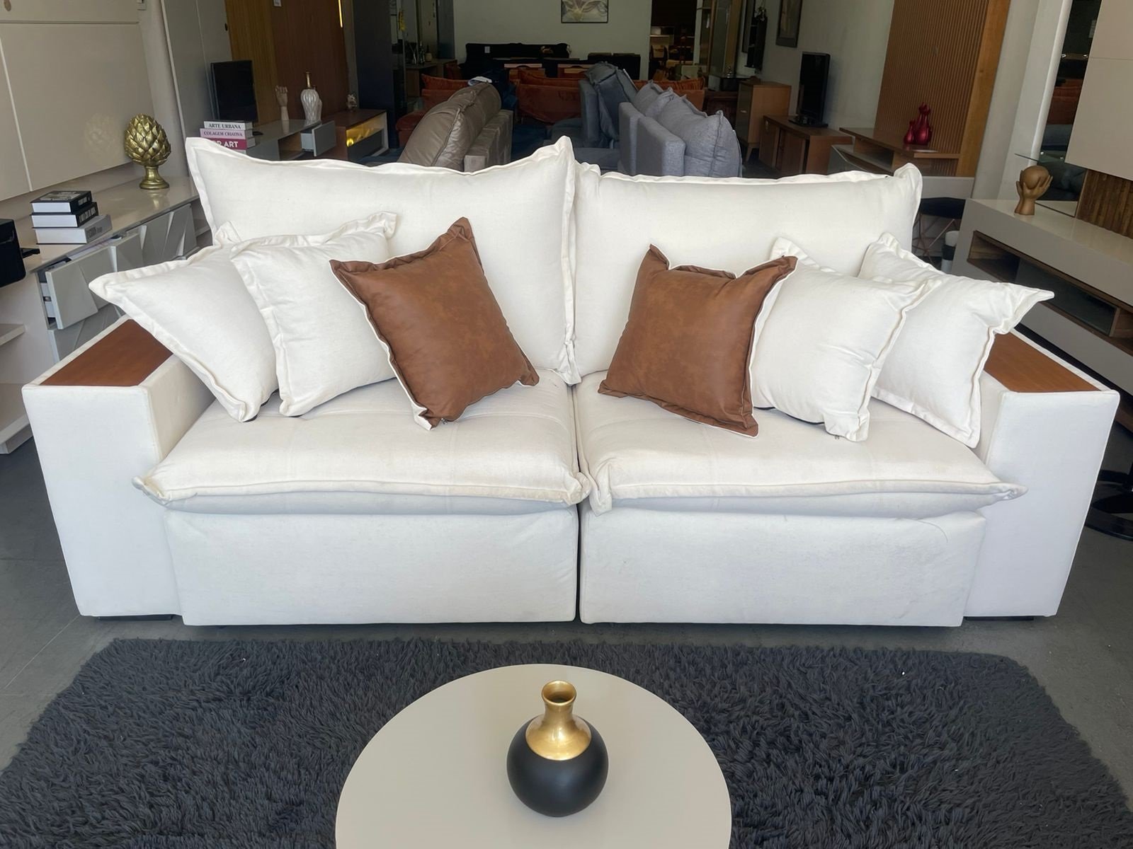 Sofá Cama Retrátil Tebas/Thebas/Gabriela 2,30 m Linho Cru 304/Courino Dalas - ZARAT ESTOFADOS - Imagem 6