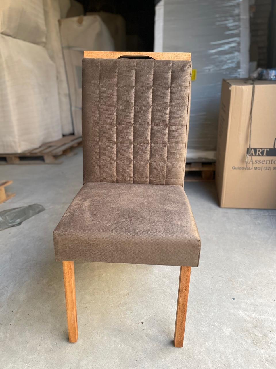 Kit 2 Cadeiras Pandora 01 Imbuia Mel/Veludo Marrom 134 - CARVALHO DECOR - Imagem 2