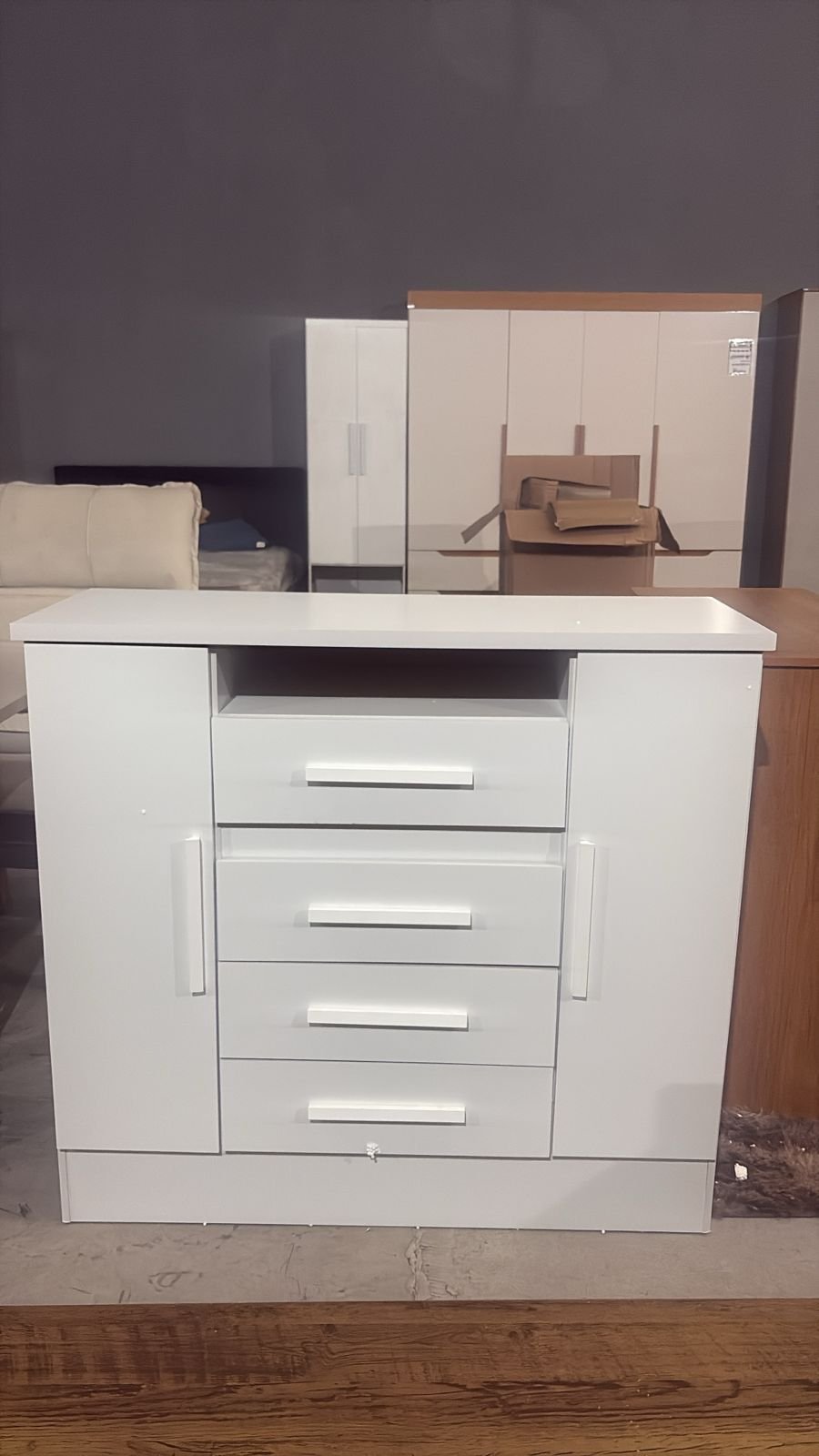 Cômoda 4 Gavetas e 2 Sapateiras Laguna 11CO2430 Branco - RODIAL MÓVEIS - Imagem 2