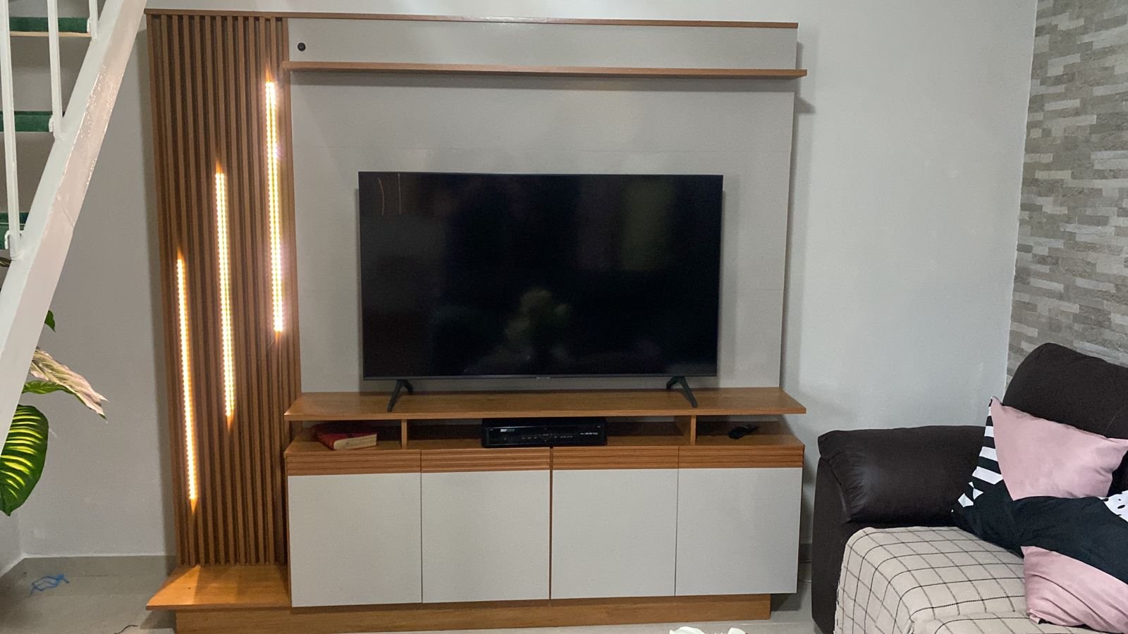 Home até 65" Absoluto Cinamono/Off White - JCM MOVELARIA - Imagem 3