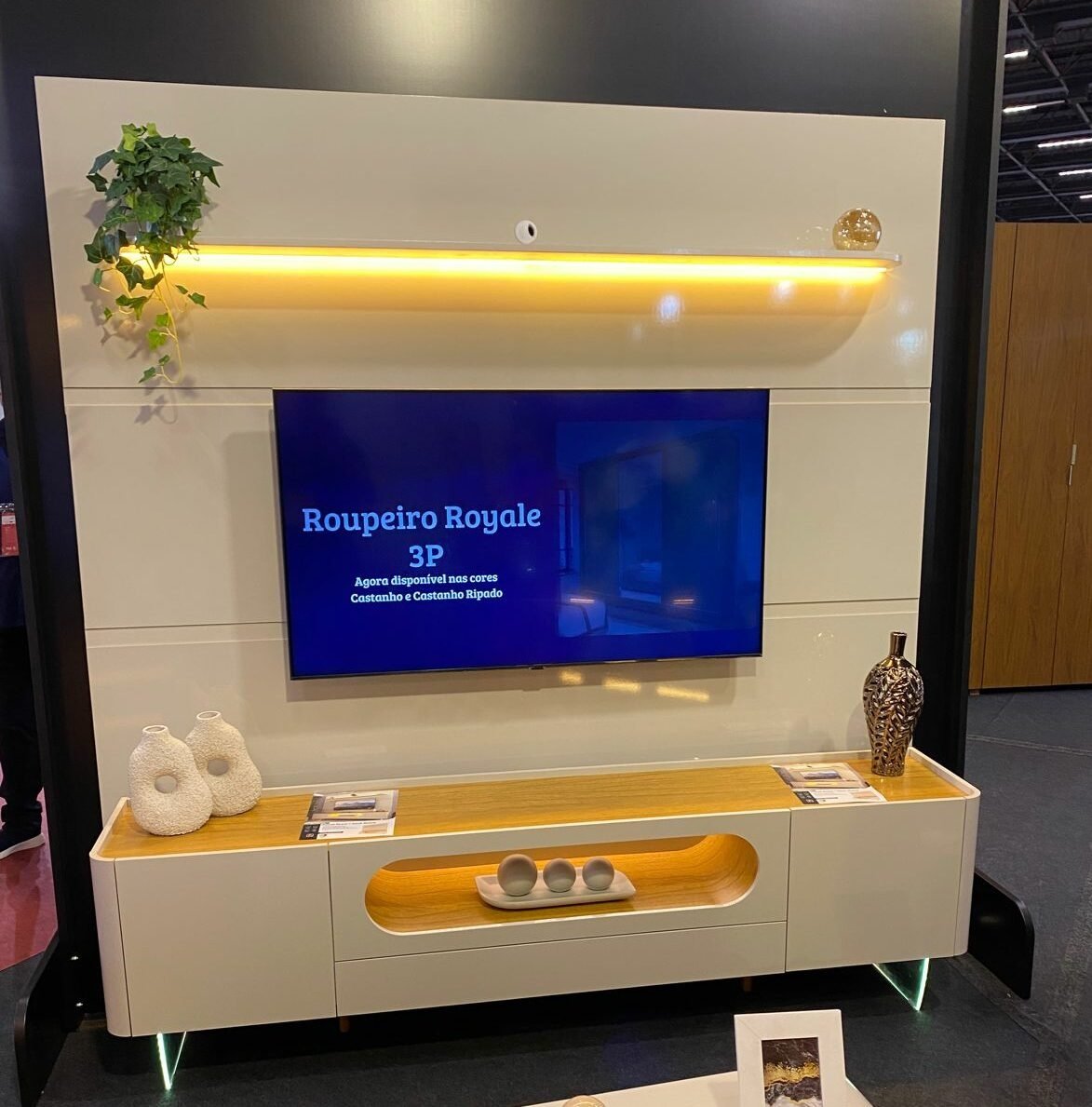 Painel até 85" Royal 220 Off White + Rack Nobre 210 (Pés de Vidro) Off White/Naturale - GELIUS - Imagem 2